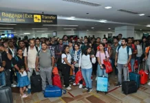 आसमान में असर: मध्य पूर्व संकट से 5,500 से ज्यादा उड़ानें रद्द, फिर भी 2 लाख से अधिक यात्री उड़े