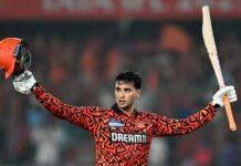 अभिषेक शर्मा का हैदराबाद में तूफान, 15 गेंदों में फिफ्टी जड़कर चेन्नई के खिलाफ रचा इतिहास