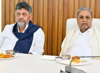 सिद्धारमैया युग का अंत, डी.के. शिवकुमार आज लेंगे मुख्यमंत्री पद की शपथ; कांग्रेस आलाकमान के फैसले से वोक्कालिगा लॉबी की बड़ी जीत