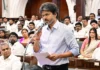 छात्रों के विरोध-प्रदर्शन में शामिल होने पर जारी आदेश वापस: विवाद के बाद प्रशासन ने लिया फैसला